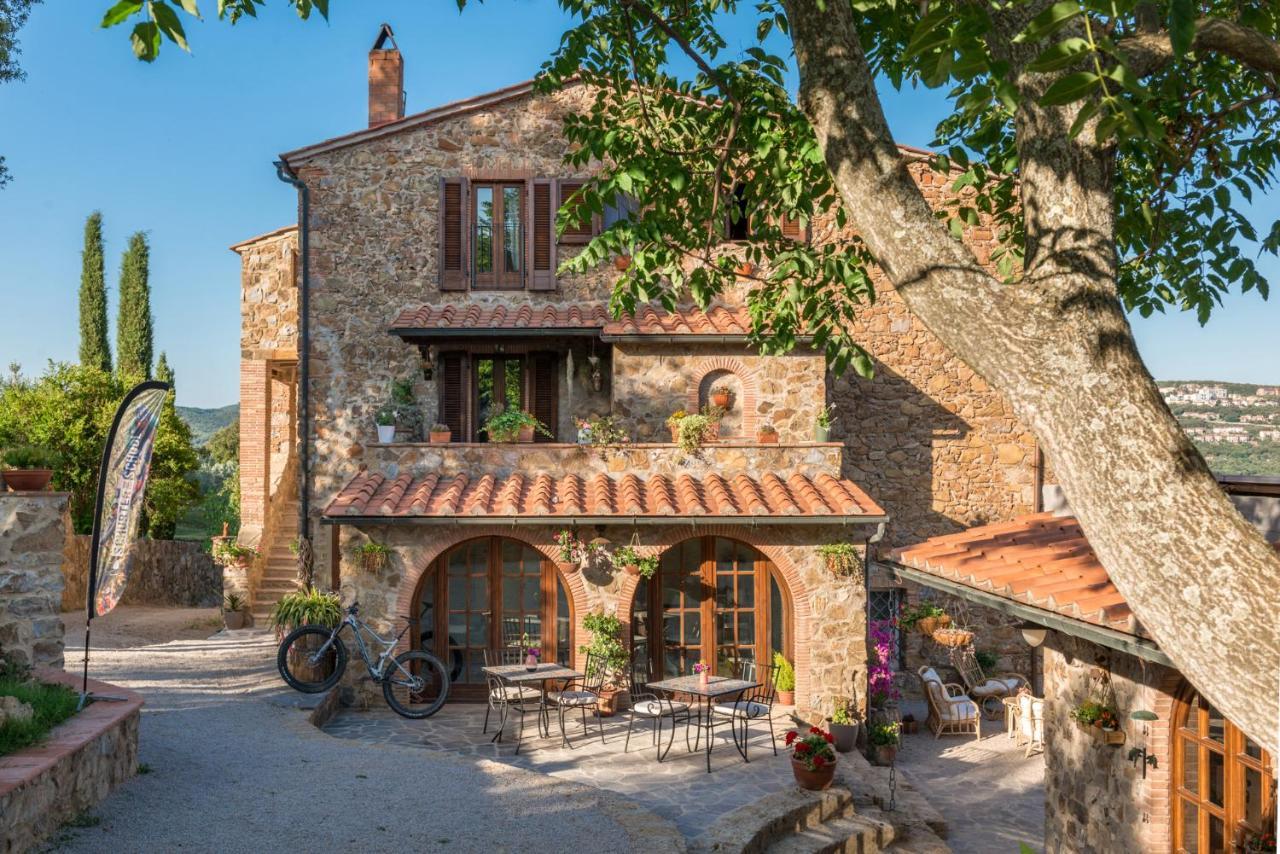 Agriturismo Schiaccia Ghiande Massa Marittima Exterior photo